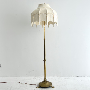 Art Nouveau rise & fall brass standard lamp