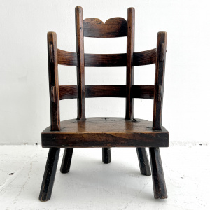 18th century 5 legged Welsh Childs chair 