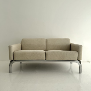 Jørn Utzon New Angle 2 seat sofa Fritz Hansen