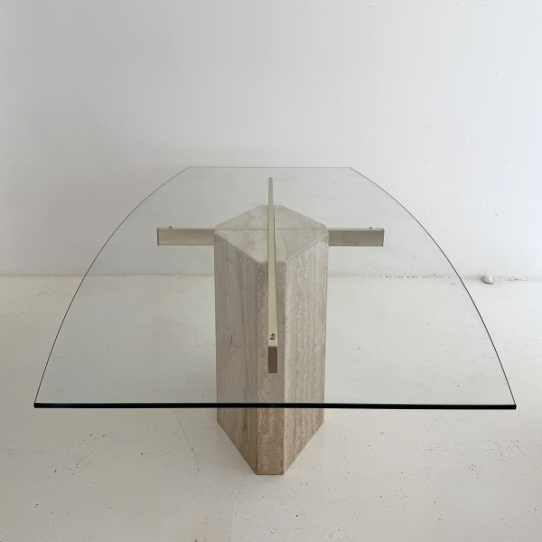 A large 1980s Artedi Italian travertine and brass dining table.   image