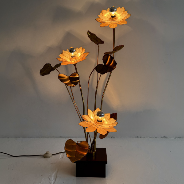 Brass and mother of pearl lotus flower Jansen style lamp  image