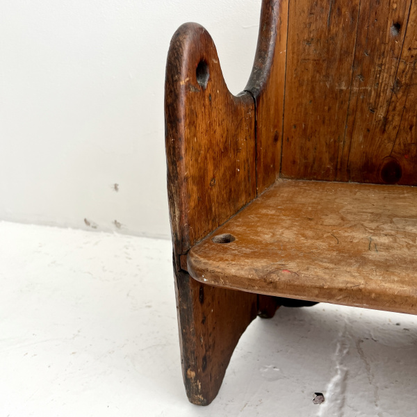 19th century English Pine Childs settle chair  image